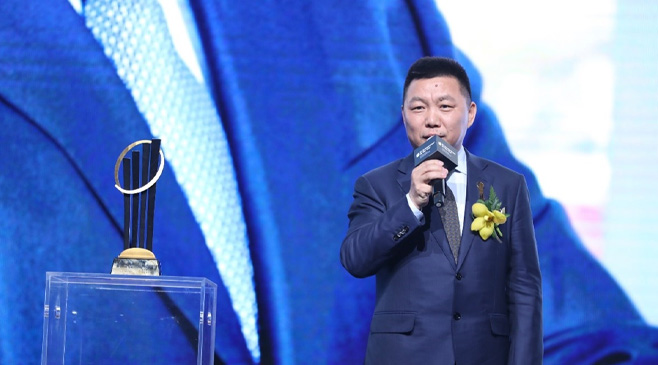 尊龙凯时人生就是博董事长陈作涛荣获2020安永企业家奖